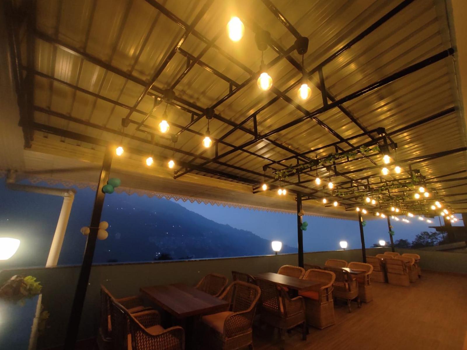 Maplewood Hotel & Spa Gangtok Kültér fotó